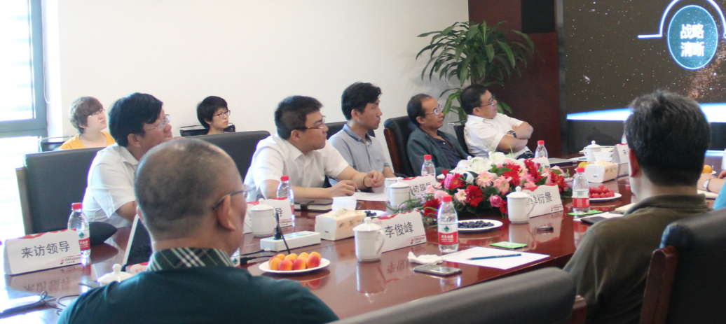 久其領(lǐng)導階級.jpg 久其領(lǐng)導階級.jpg