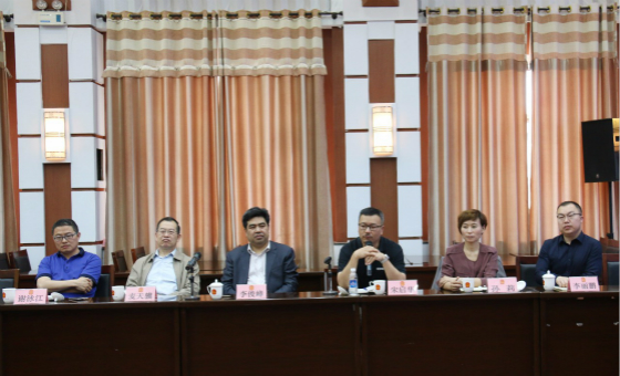 4_meitu_5.jpg 4_meitu_5.jpg